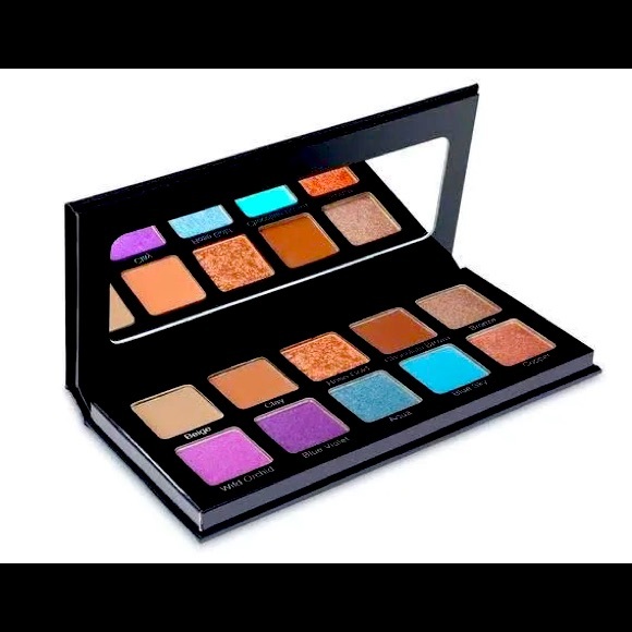 Violet Voss Essentials 2 PRO Series Eye Shadow and Pressed Pigment Palette! - Picture 1 of 1